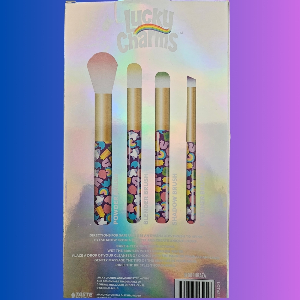 Lucky Charms Makeup Bag and Brush Set - Picture 4 of 5